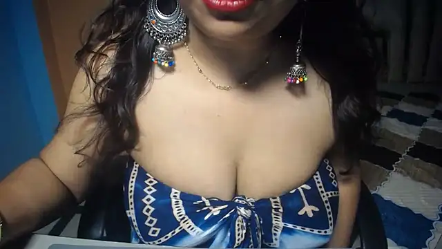 Chatroom XXX en direct de Shanvi_