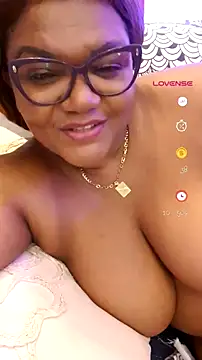 MorenaVanilla Live XXX Chat