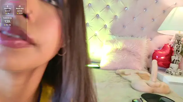 CaterinaRomano 现场XXX聊天