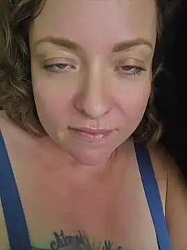 julimonroe Шоу с уебкамера