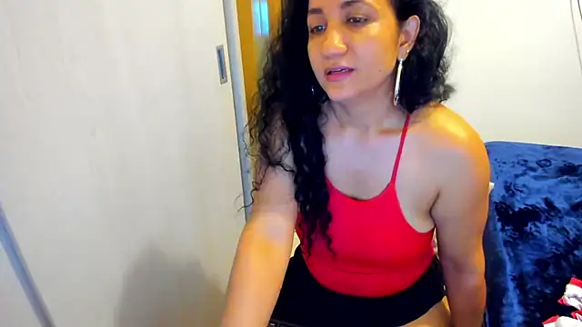 alaskmiller1 Adlı Modelin Canlı XXX Sohbeti