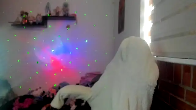 Živý XXX chat Shaddycute_