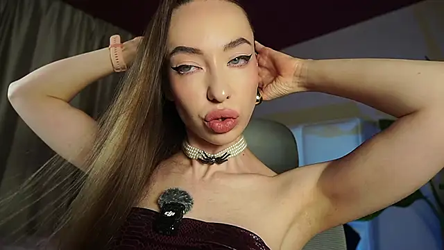 supreme_dominatrix's Live XXX Chat