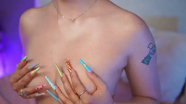 SabrinaHopen Live XXX chat