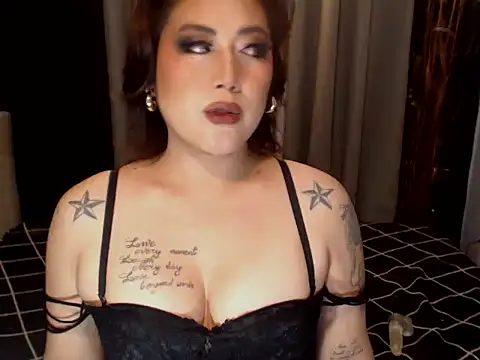 Chat +18 de YourMistressAggy ao vivo
