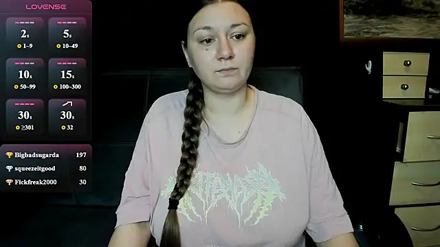 Chat +18 de AlisaBacker ao vivo
