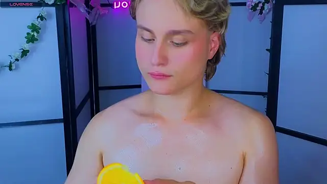 cumboydoll: απευθείας συνομιλία ΧΧΧ