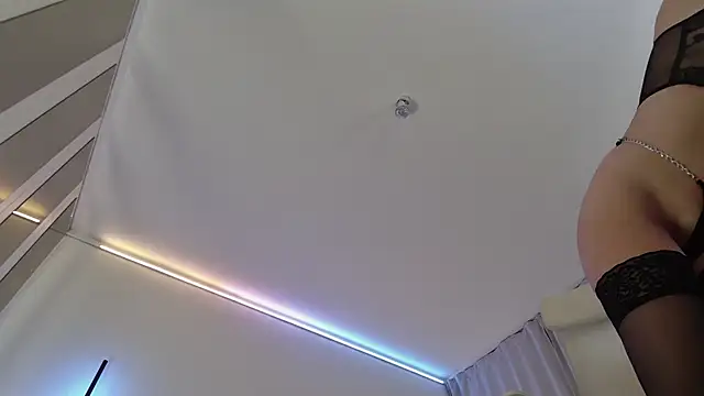 Nova-Lee Webcam Show