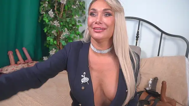IsadoraDunkan 라이브 XXX 채팅