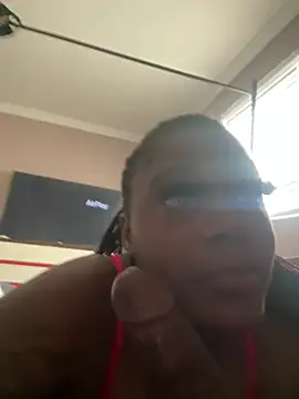 rierieNmya's Webcam Show