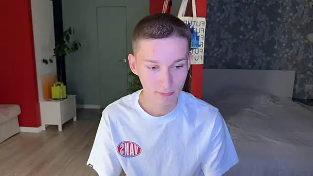 AlexFHn Live XXX chat