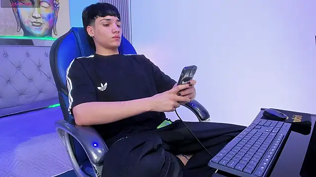 Chat +18 de SamBlack_ ao vivo