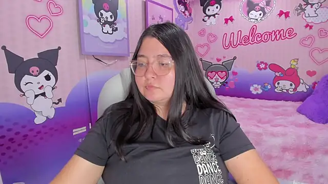 Dulce_meow Adlı Modelin Canlı XXX Sohbeti