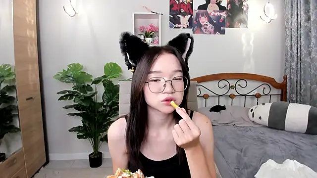 syuri_sun Pertunjukan Webcam