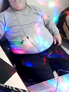 Živý XXX chat 12Paradarte