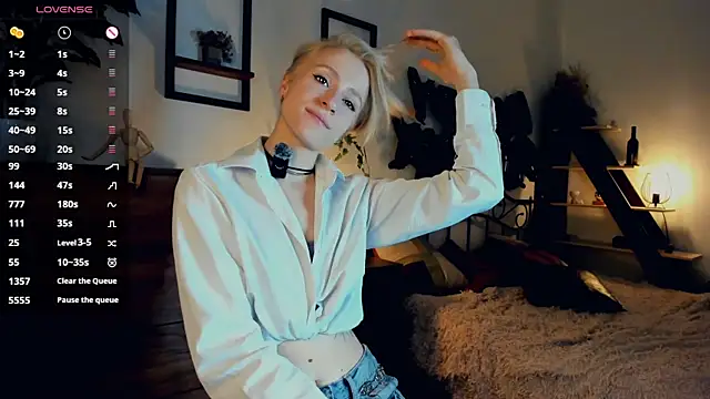 JanettePerro Chat XXX live
