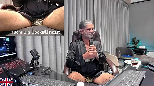 OnlineBossUKn Live XXX chat