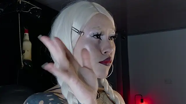 Chatroom XXX en direct de Angelabl0odborne