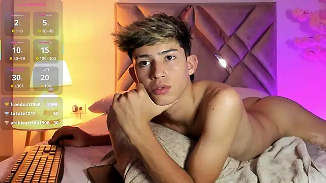 Baby_noahtt Chat XXX in diretta