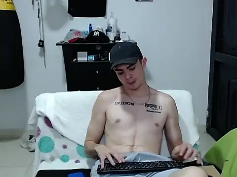 Zac_Efront Webcam-Show