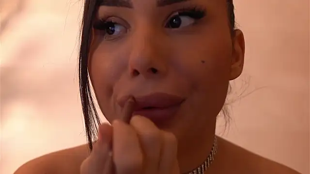 AmberValee Chat XXX live