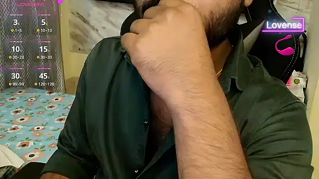 SilverShade3 Live XXX-chat