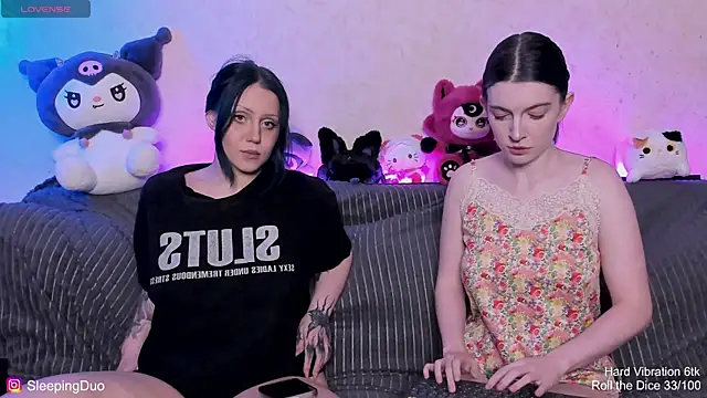 Chat XXX ao vivo de SleepingDuo