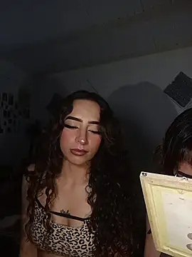 AlexxaAndRileyy 라이브 XXX 채팅