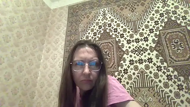 FayInessaKiss' Live XXX Chat