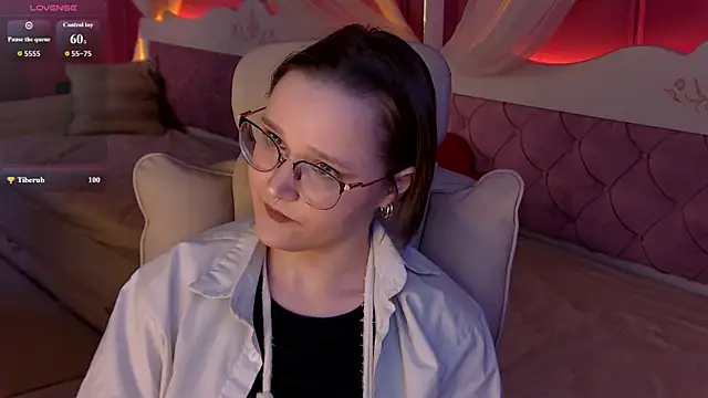 צ'אט XXX בשידור חי של AgnesRay