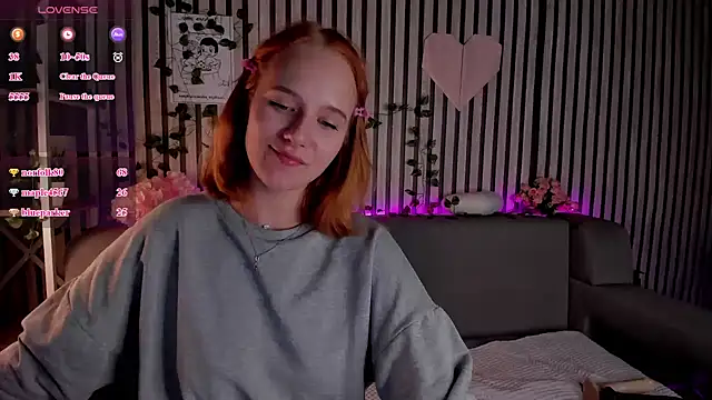 Casey_Sweeet Live XXX-chat