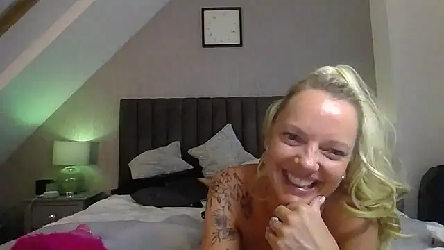 SexpotPolly Live XXX-chat