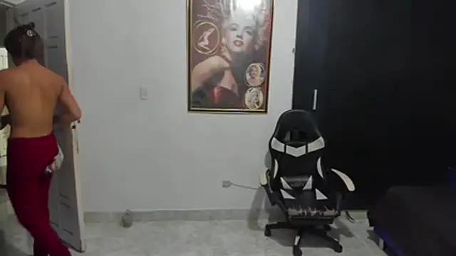 evyqueen33's Live XXX Chat