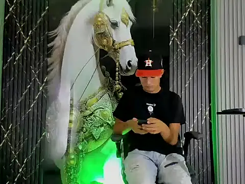 Chat +18 de NIO_KLOUDS_ ao vivo