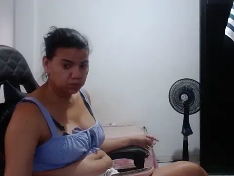 Adriana_0312 Live XXX-chat