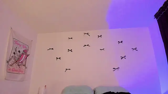 Alessamoth Live XXX-chat