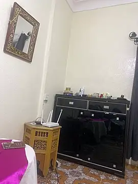 Ashwak_trans Webcam-Show