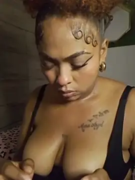 Blackk_girl – webcam-show