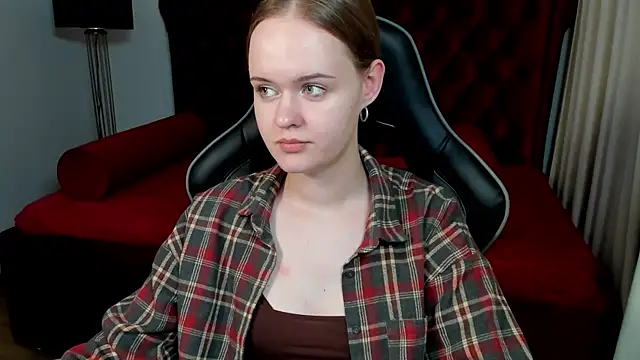 Chat +18 de AdaRune ao vivo