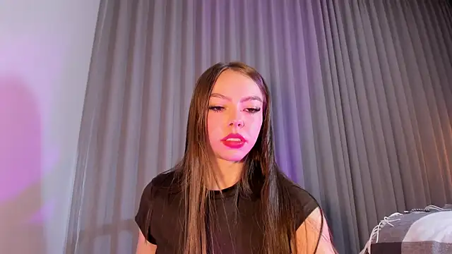 צ'אט XXX בשידור חי של Miia-Rose