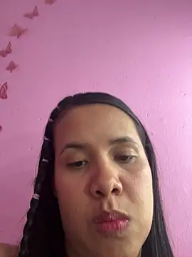 ValeriaRossie's Live XXX Chat