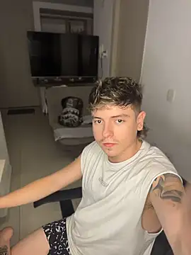 Chat +18 de Donald_king ao vivo