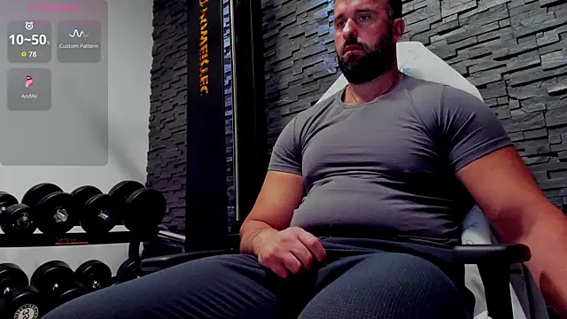 צ'אט XXX בשידור חי של David_Big_Daddy