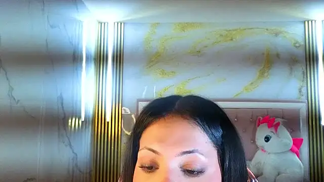 clara_evanss_sのウェブカメラショー