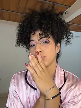 Chat XXX en directo de Miily_0