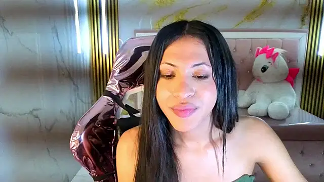 clara_evanss_s' Webcam Show