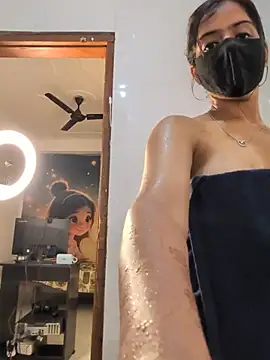 Ruchi-19 Live XXX-chat