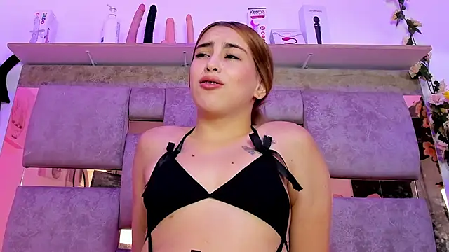 Natasha-Adams 라이브 XXX 채팅