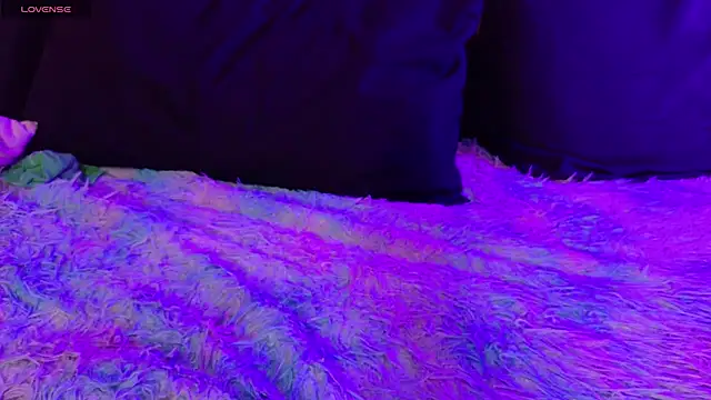 natacha__black_ Adlı Modelin Canlı XXX Sohbeti