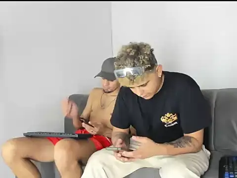 Chat XXX en directo de Max_Scorpion